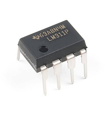 LM311 Differential Comparator