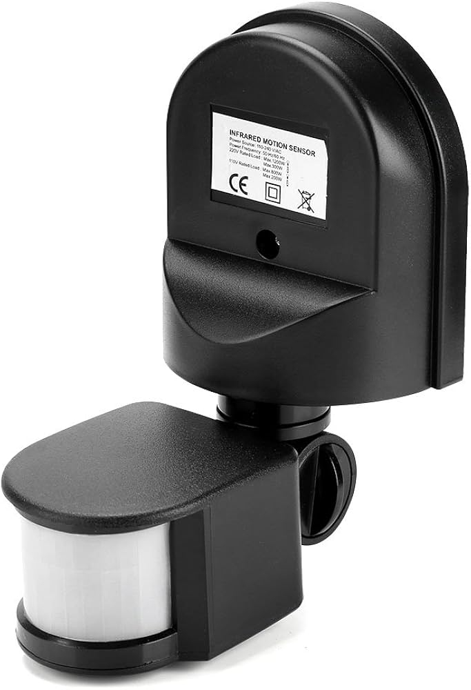 Outdoor PIR Infrared Motion Sensor Switch 220V -10A  (Black)