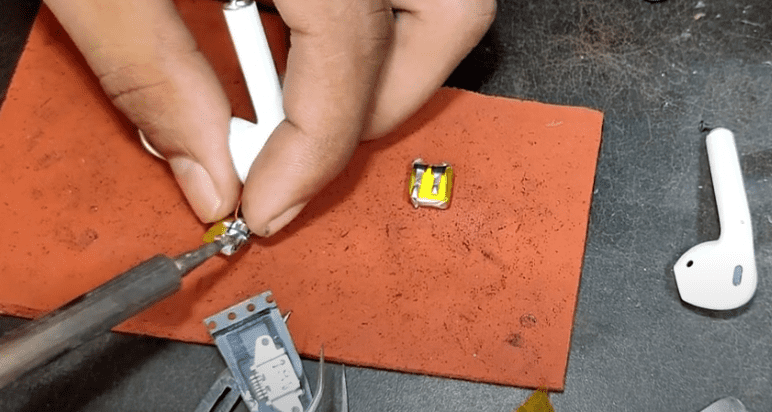Battery Polymer (3.7V–50mAh) For Airpods or Bluetooth speaker