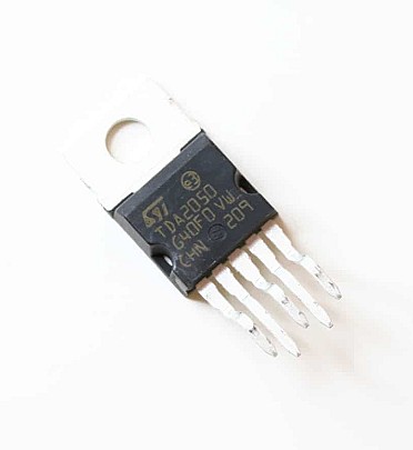 TDA2050 (Hi-Fi Audio Power Amplifier)