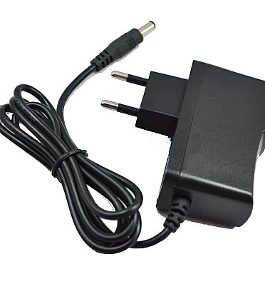 DC Power Adapter (9VDC - 1A)