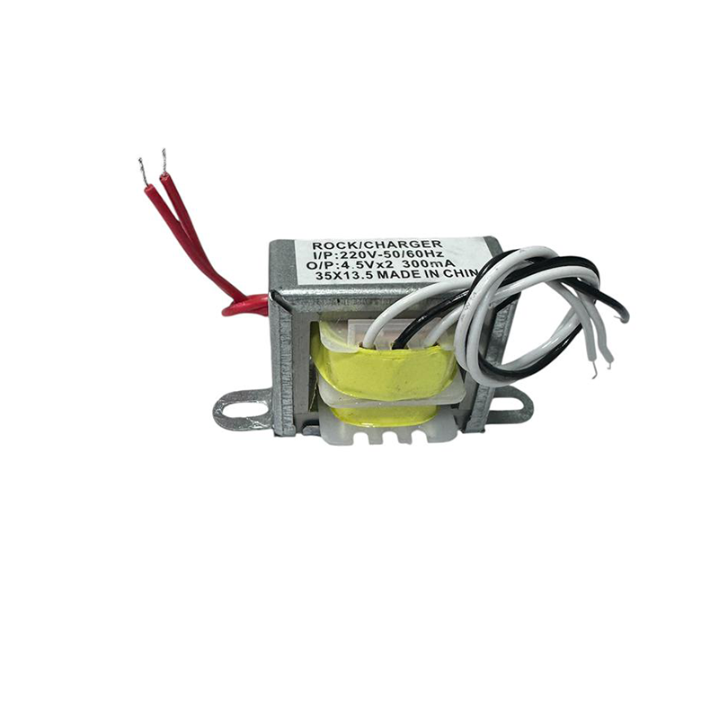 Small Transformer 220Vac to 4.5-0-4.5 Vac (300mA)