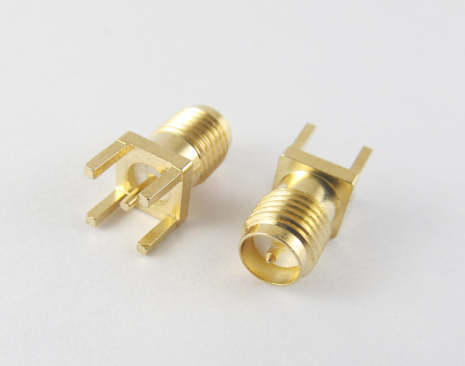 SMA Male Connector 1.6mm Jack Through-Hole for PCB Mount RF Connectors