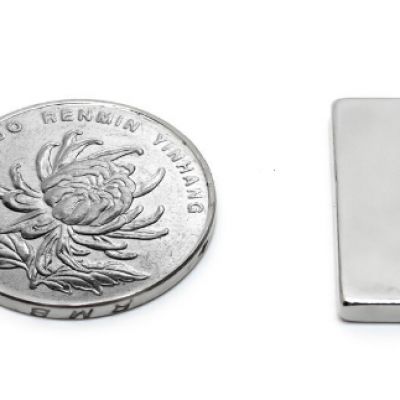 Block Rare Earth Neodymium Magnets 25x10x3mm